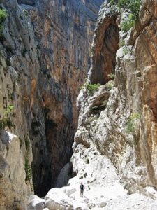 Randonnée en Sardaigne ascension de montagne Akaoka