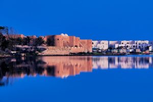 Voyage en Tunisie à la ville de Djerba en bord de mer Akaoka