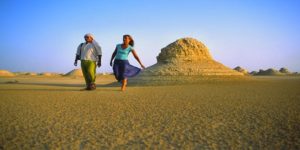 Randonnée Egypte dans le désert Akaoka