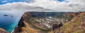 Trek au Chili au sommet du cratère du volcan Rano Kau Akaoka