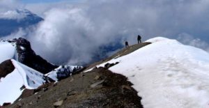 Trek au Mexique : ascension de montagnes aux sommets enneigés Akaoka