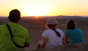 Randonnée au Maroc en famille dans le désert Akaoka